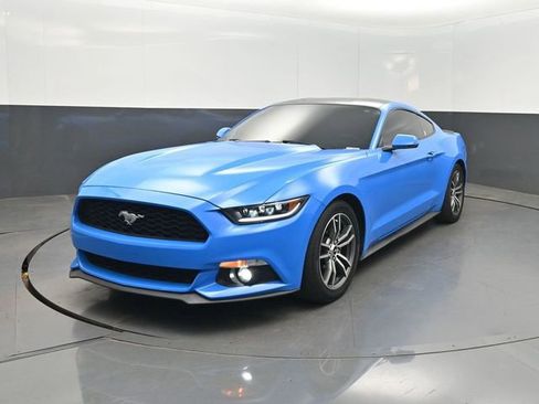Used 2017 Ford Mustang Premium RWD image 1