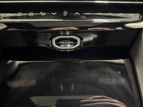 New 2026 Jeep Grand Cherokee Limited w/ Limited Altitude Package image 22