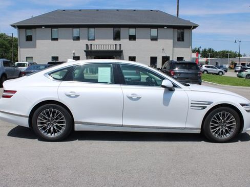 Used 2022 Genesis G80 2.5T AWD/4WD image 6