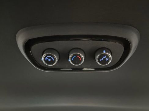 Used 2025 Dodge Durango GT w/ Blacktop Package image 33