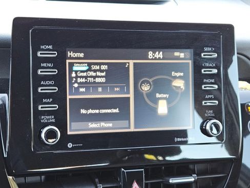 Used 2022 Toyota Camry LE image 10