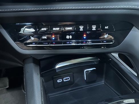 Certified 2022 Buick Envision Preferred image 14