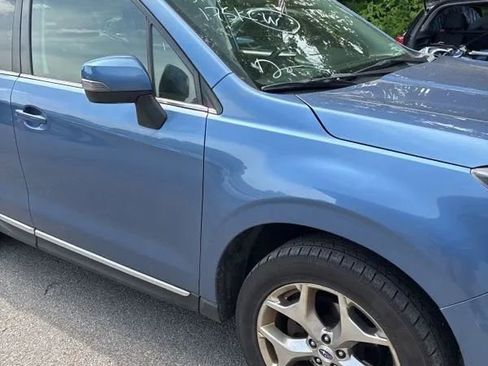 Used 2018 Subaru Forester 2.5i Touring AWD/4WD image 13