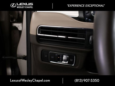Used 2020 Lincoln Corsair FWD w/ Equipment Group 101A image 36