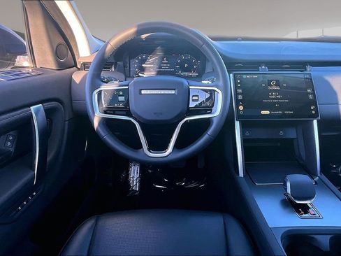 Certified 2024 Land Rover Discovery Sport S image 8