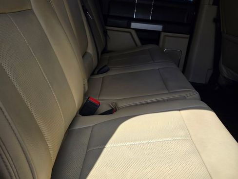 Used 2021 Ford F250 Lariat w/ Chrome Package AWD/4WD image 38