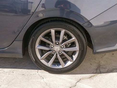 Used 2021 Honda Civic EX-L image 6