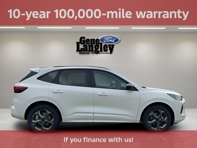 Used 2024 Ford Escape ST-Line w/ Tech Pack #1 FWD image 7
