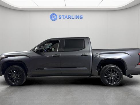 Used 2023 Toyota Tundra Platinum image 3