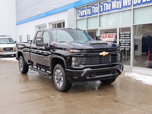 New 2026 Chevrolet Silverado 2500 Custom w/ Custom Convenience Package image 2