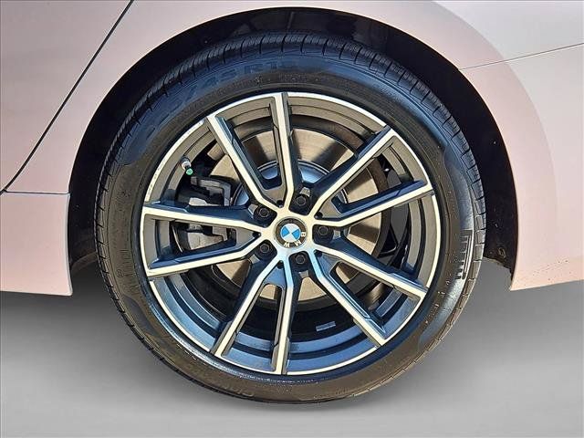 Used 2020 BMW 330i Sedan w/ Convenience Package RWD image 25