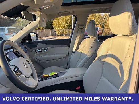 Certified 2023 Volvo XC90 B6 Plus w/ Protection Package Premier image 17