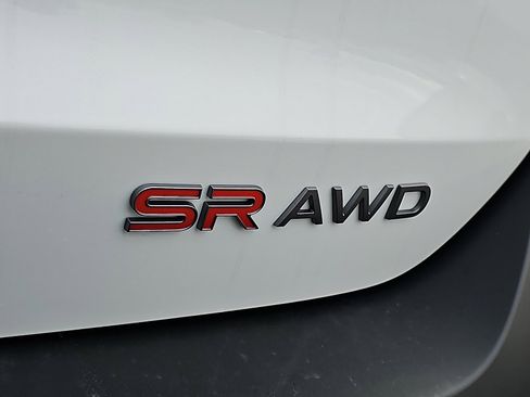 New 2026 Nissan Kicks SR w/ Cold Weather Package image 21