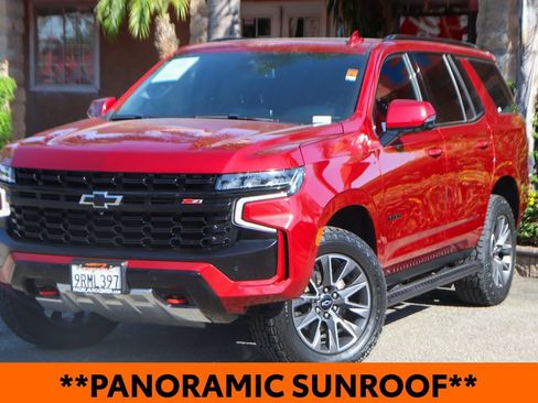 Used 2024 Chevrolet Tahoe Z71 w/ Luxury Package AWD/4WD image 4