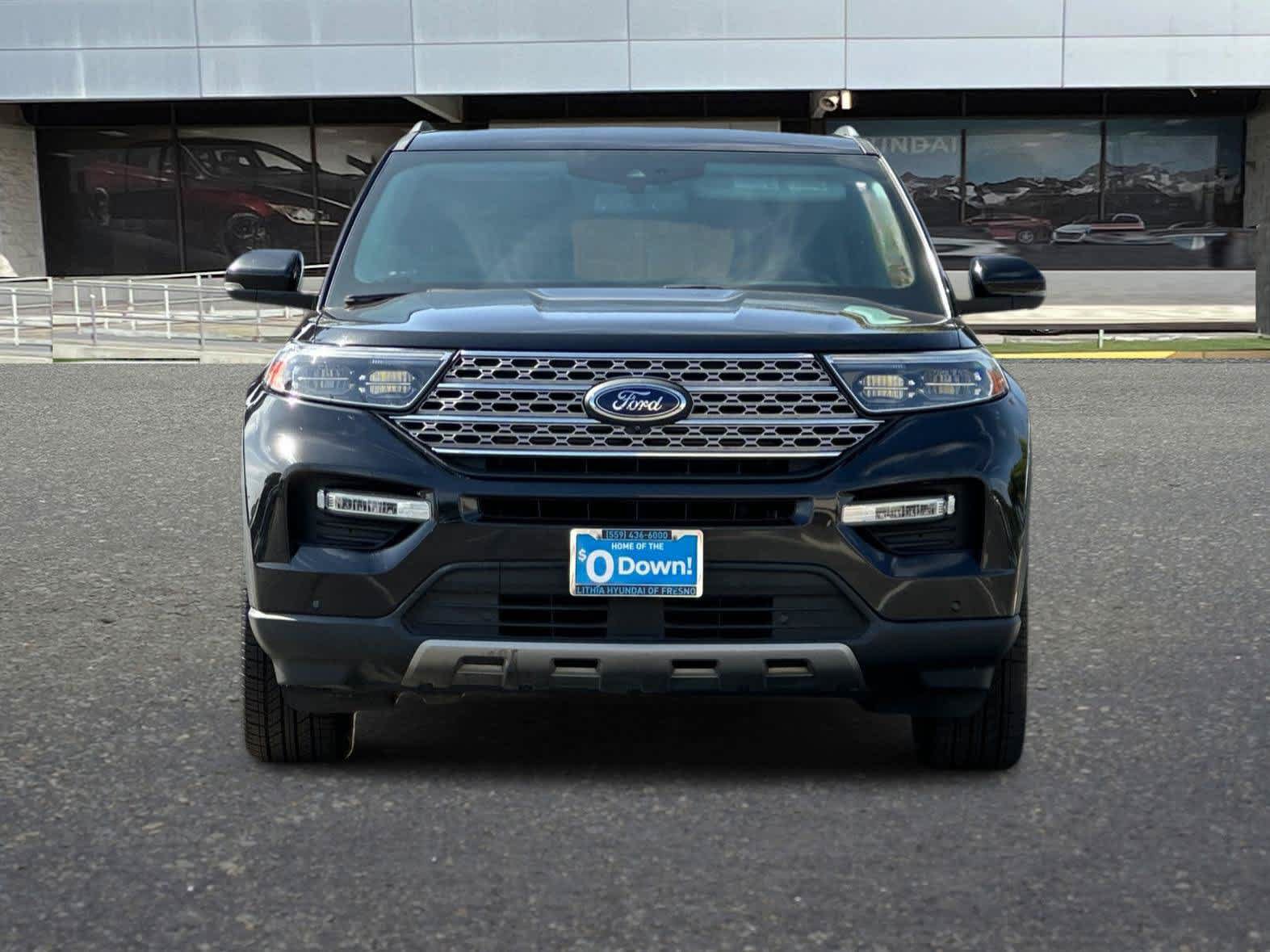 Used 2022 Ford Explorer Limited w/ Equipment Group 301A AWD/4WD image 11