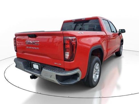 Used 2024 GMC Sierra 1500 SLE AWD/4WD image 3