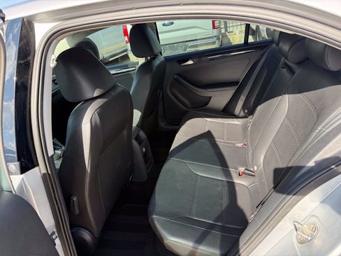 Used 2015 Volkswagen Jetta TDI SEL FWD image 13
