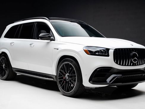 Used 2025 Mercedes-Benz GLS 63 AMG 4MATIC image 98