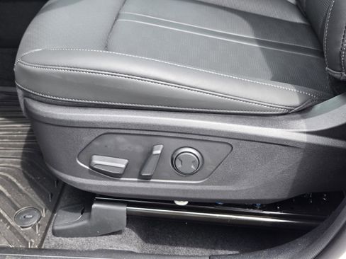 New 2025 Kia Sorento S w/ Panoramic Sunroof Package image 14