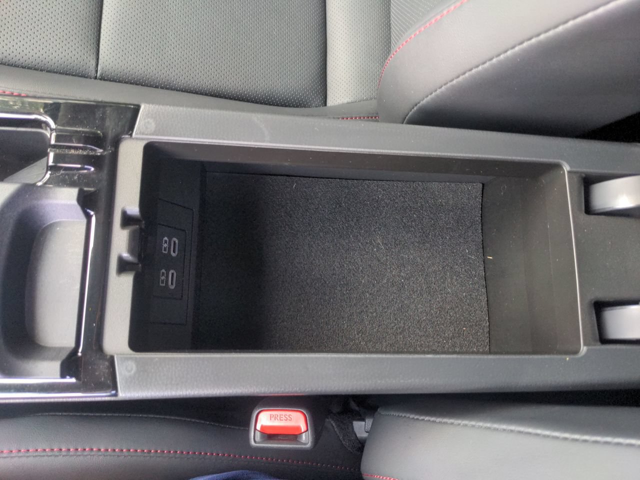 Used 2024 Toyota Prius Prime FWD image 41