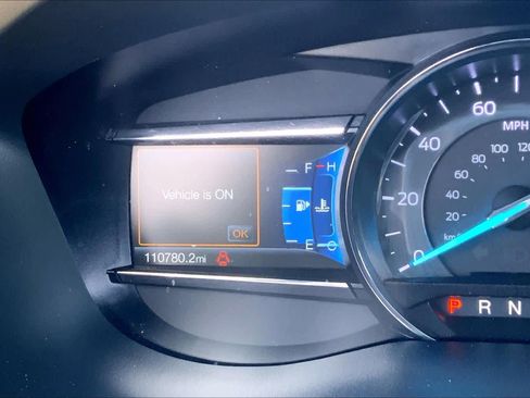 Certified 2018 Ford Explorer XLT w/ Equipment Group 202A image 22