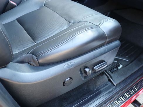 Used 2016 Toyota Tundra Platinum image 29