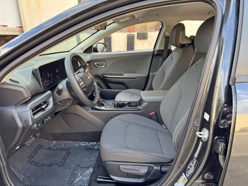 Used 2025 Kia K4 FWD image 15
