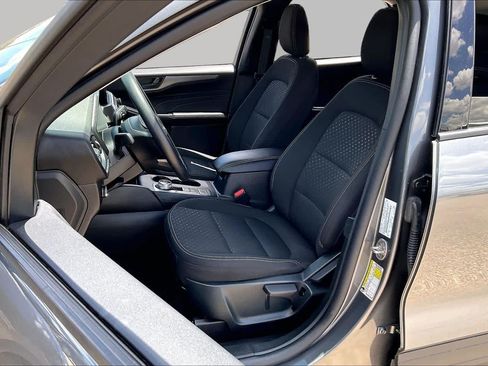 Used 2025 Ford Escape Active FWD image 8