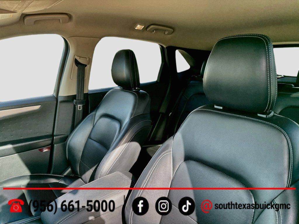 Used 2020 Ford Escape SEL FWD image 13