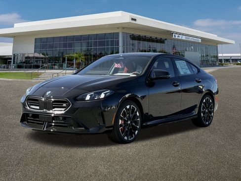 New 2026 BMW M235i xDrive w/ Technology Package image 5