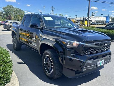 Certified 2026 Toyota Tacoma TRD Sport AWD/4WD image 15
