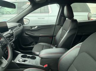 Used 2025 Ford Escape ST-Line video 3