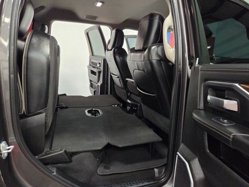 Used 2024 RAM 2500 Laramie image 76