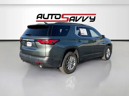 Used 2023 Chevrolet Traverse LT FWD image 7