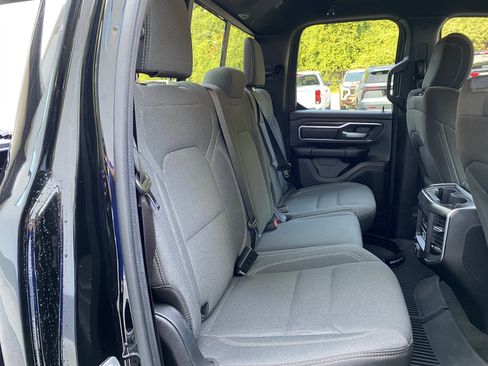 Used 2022 RAM 1500 Big Horn RWD image 34