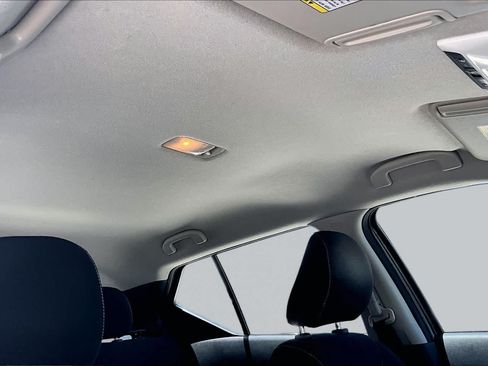 Used 2021 Nissan Kicks S FWD image 14