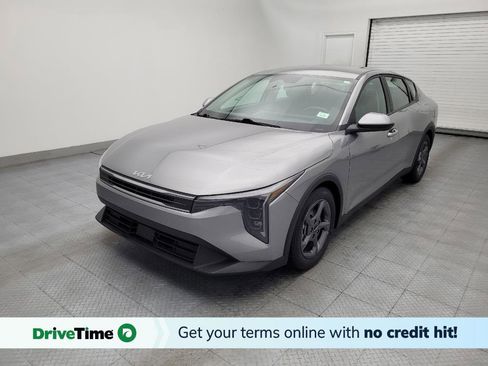 Used 2025 Kia K4 FWD image 1
