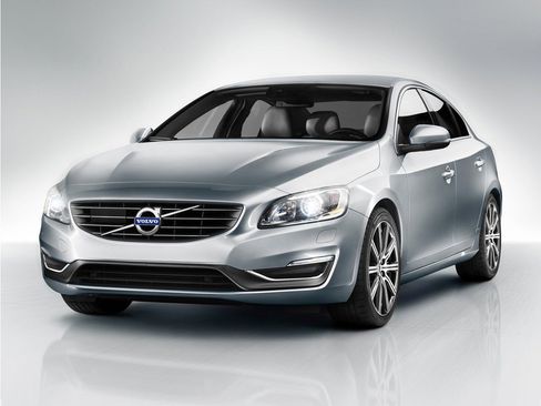 Used 2015 Volvo S60 T5 Premier FWD image 1