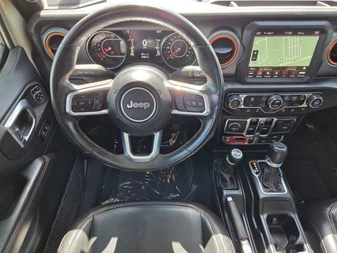 Used 2020 Jeep Gladiator Mojave AWD/4WD image 21