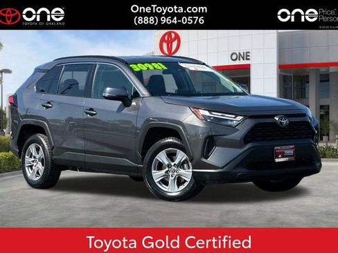 Certified 2024 Toyota RAV4 XLE FWD image 1