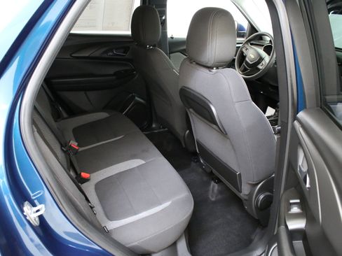 Used 2021 Chevrolet TrailBlazer LT w/ Convenience Package AWD/4WD image 28