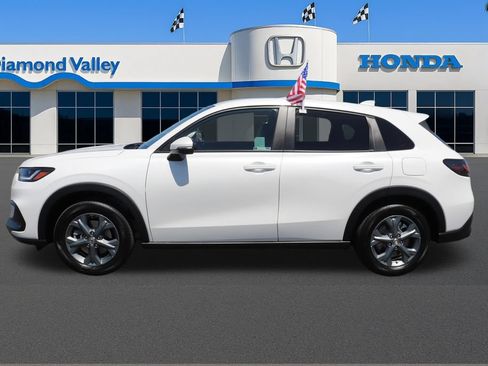 Certified 2026 Honda HR-V LX image 8