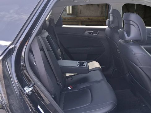 Used 2026 Kia Sportage EX w/ EX Panorama Roof Package FWD image 11