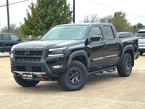 New 2026 Nissan Frontier PRO-4X w/ Pro Premium Package image 2