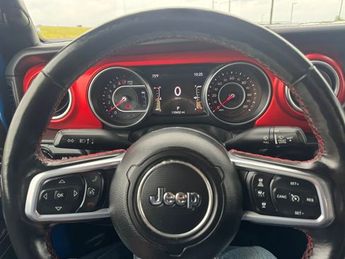Used 2020 Jeep Gladiator Rubicon AWD/4WD image 15