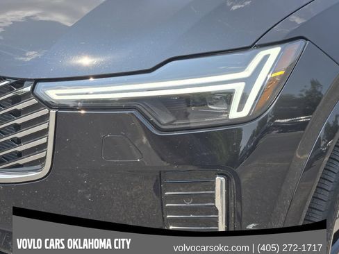 Certified 2026 Volvo XC90 B6 Ultra AWD/4WD image 11