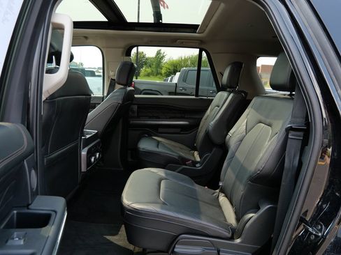Used 2021 Ford Expedition Max Platinum AWD/4WD image 22