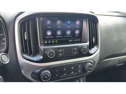 Used 2021 Chevrolet Colorado LT w/ LT Convenience Package image 16