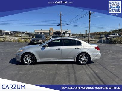 Used 2013 Hyundai Genesis 3.8 w/ Premium Pkg