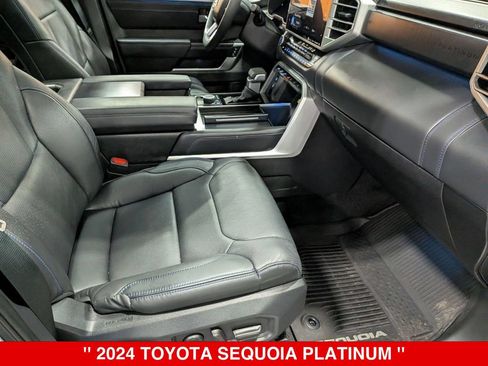 Used 2024 Toyota Sequoia Platinum AWD/4WD image 34